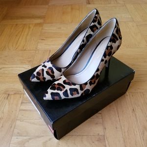BCBGeneration Gaminkha Pump Leopard 7.5W